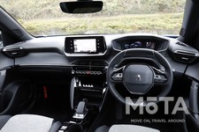 プジョー 新型e-2008