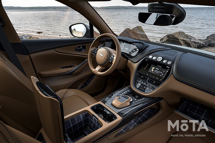 アストンマーティン DBX Bowmore Edition（ボウモア エディション）