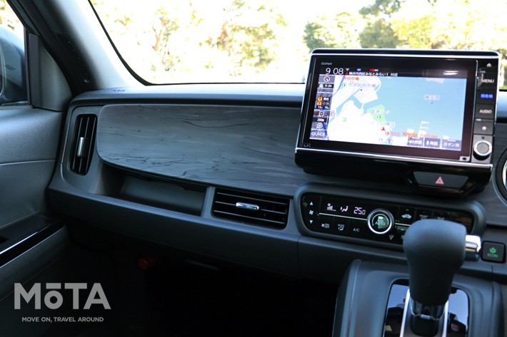 ホンダ 新型N-ONE Premium（2020年11月フルモデルチェンジ）