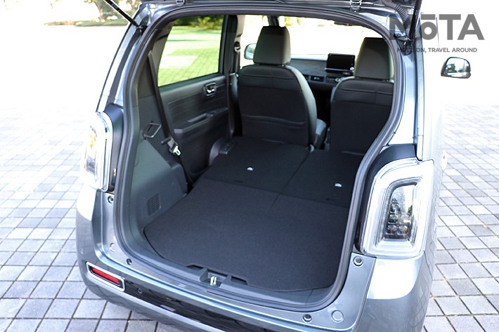 ホンダ 新型N-ONE Premium（2020年11月フルモデルチェンジ）