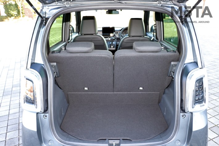 ホンダ 新型N-ONE Premium（2020年11月フルモデルチェンジ）