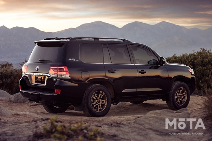 トヨタ ランドクルーザー（ランクル200）[写真は北米仕様車「Land Cruiser Heritage Edition」]