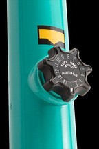 YARIS Cup Car（ヤリス カップカー）