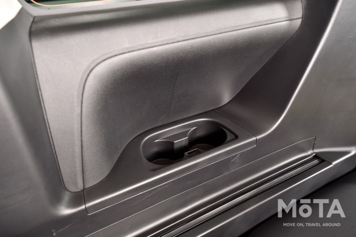 ケイワークス　ワーケーションカー