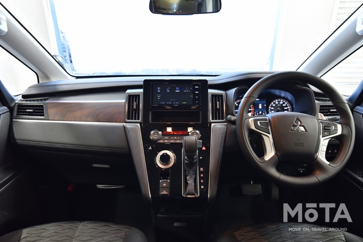 ケイワークス　ワーケーションカー