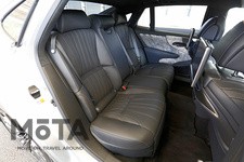 レクサス LS500 “EXECUTIVE”[ボディカラー：銀影ラスター（2020年11月マイナーチェンジモデル）]