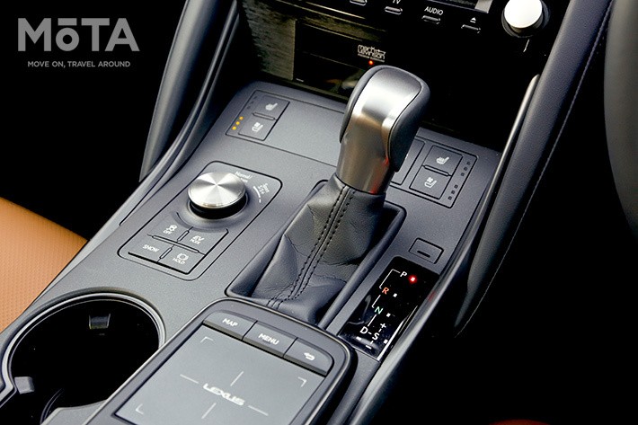 レクサス 新型IS 300h “version L”（2020年11月ビッグマイナーチェンジモデル）