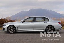 BMW 7シリーズ（M760Li xDrive）