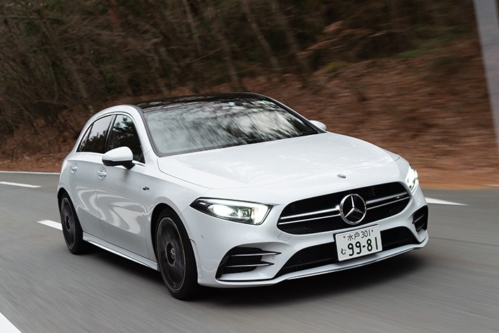 メルセデスAMG A 35 4MATIC