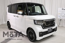 ホンダ 新型N-BOXカスタム Lターボ コーディネートスタイル（Modulo オプション装着車）[2020年12月マイナーチェンジモデル]