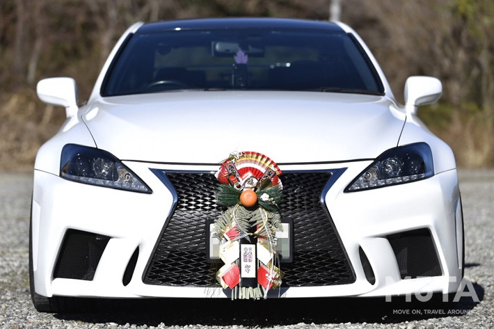 ナンバーを隠すのは違法です…