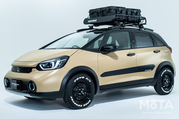 FIT e:HEV CROSSTAR カスタム