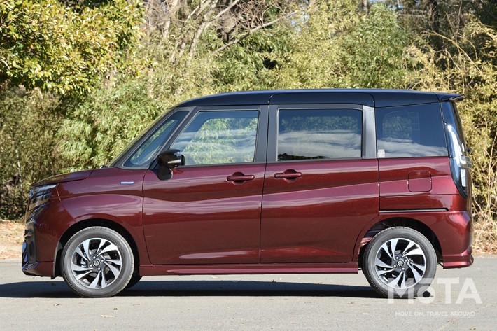 スズキ 新型ソリオバンディット HYBRID MV