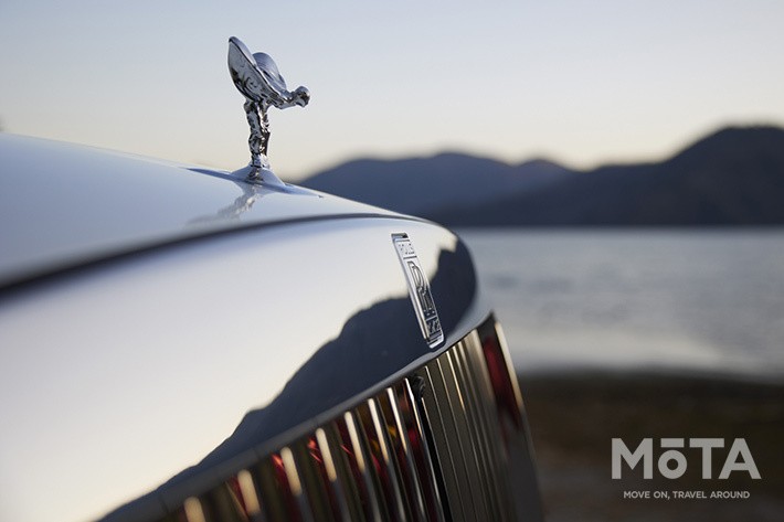 ロールス ロイス 3600万円の世界 100kg超の防音材と最上の本革 本木目で創られる星空イルミ850個の異空間 画像ギャラリー No 33 徹底検証 21年新型車種ー試乗レポート Mota