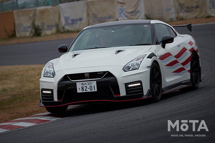 日産 GT-R NISMO