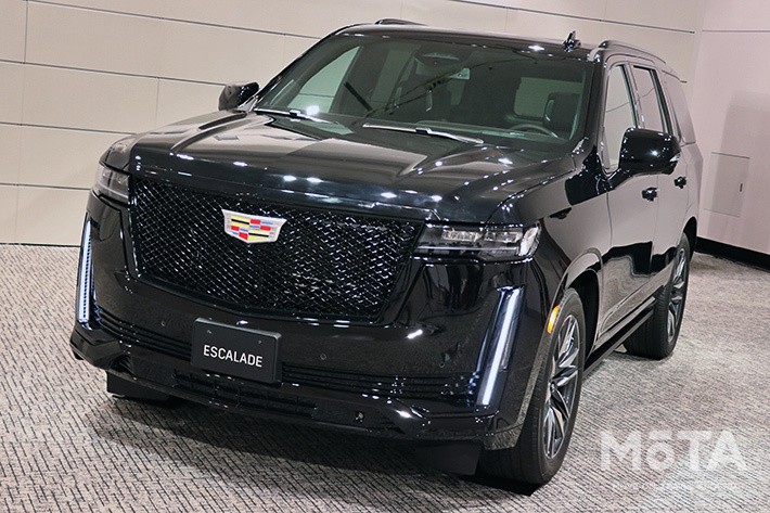 キャデラック エスカレード