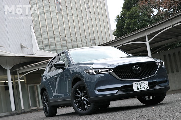 0万円台で買えるsuv対決 新型ヴェゼルが上位クラス Cx 5 のベーシック版と勝負 燃費や性能 取り回しに至るまでヴェゼル優勢だが Cx 5 のお買い得感も見逃せない 徹底比較 人気新型車比較21年 Mota 0万円台で買えるsuv対決 新型ヴェゼルが上位クラス Cx 5 のベーシック版と勝負 燃費や性能 取り回しに至るまでヴェゼル優勢だが Cx 5 のお買い得感も見逃せない 徹底比較 人気新型車比較21年 Mota
