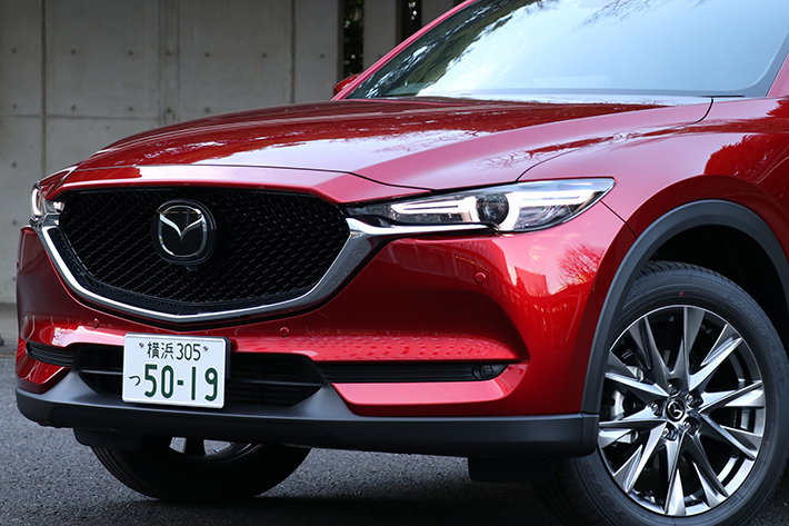 マツダ Cx 5のガソリンモデルが若年層から人気 そのワケは圧倒的に安い価格設定とマツダのグレード戦略にあった 話題を先取り 新型車 解説21 Mota