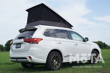 アウトランダー PHEV「E:POP」[西尾張三菱自動車販売]（三菱 アウトランダーPHEV）