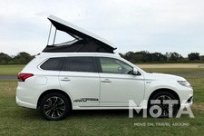 アウトランダー PHEV「E:POP」[西尾張三菱自動車販売]（三菱 アウトランダーPHEV）