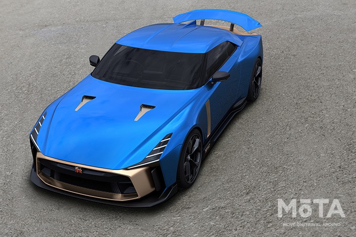 ボディカラーとアクセントカラー、インテリアカラーなどは購入者のオーダーにより1台1台自由に選択が可能だ