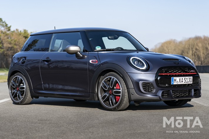 MINI MINI John Cooper Works GP Inspired Edition（ジョン・クーパー・ワークス・ジーピー・インスパイアード・エディション)