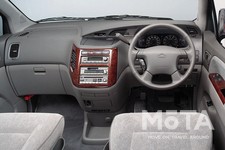 日産 エルグランド（初代）