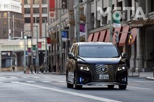 日産 エルグランド AUTECH