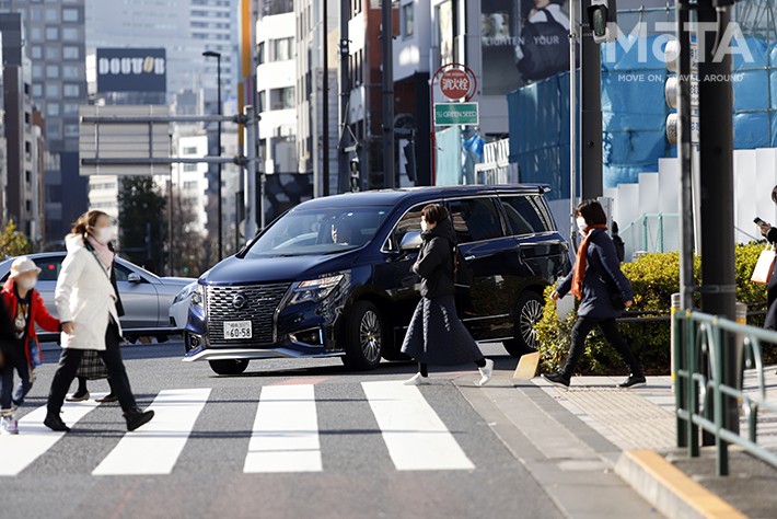 日産 エルグランド AUTECH