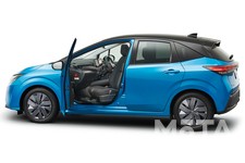 日産 新型ノート「助手席回転シート」
