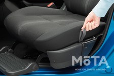 日産 新型ノート「助手席回転シート」