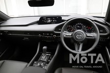 マツダ MAZDA3ファストバック スカイアクティブX AWD