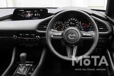 マツダ MAZDA3ファストバック スカイアクティブX AWD