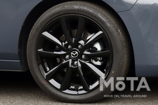 マツダ MAZDA3ファストバック スカイアクティブX AWD