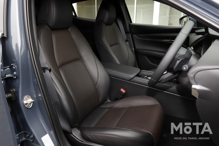 マツダ MAZDA3ファストバック スカイアクティブX AWD