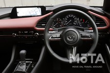 マツダ MAZDA3ファストバックXD  バーガンディセレクション