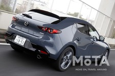 マツダ MAZDA3ファストバックXD  バーガンディセレクション