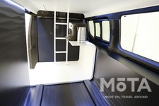 日産 NV350キャラバン オフィスポッド