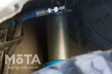 Zをリフトアップしている足回りは、アメリカのパイクスピークヒルクライム（世界で一番大規模で有名なヒルクライムイベント）等で活躍したキングスプリング社の物を使用しており信頼性は抜群だ。