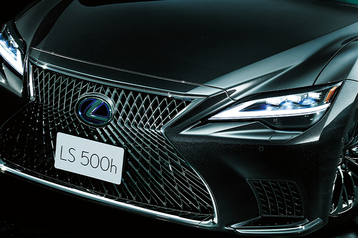豪華絢爛！ レクサスの最高峰セダンLSが一部改良で“和”の美を取り入れ