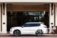 三菱 新型アウトランダー 2022年モデル[2021年2月17日発表／3代目（写真は北米仕様）]