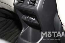 ホンダ 新型ヴェゼル（e:HEV プレイ）