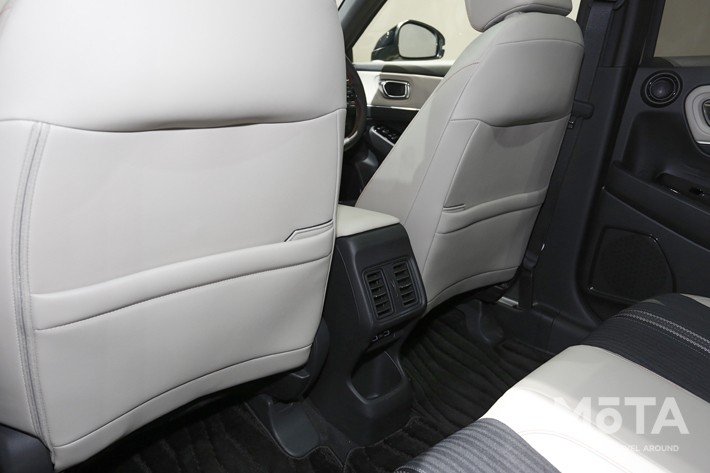 ホンダ 新型ヴェゼル（e:HEV プレイ）