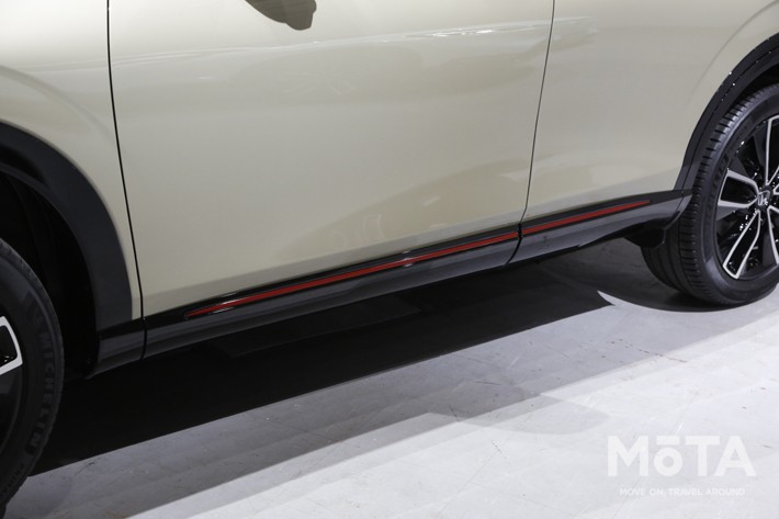 ホンダ 新型ヴェゼル（e:HEV プレイ）