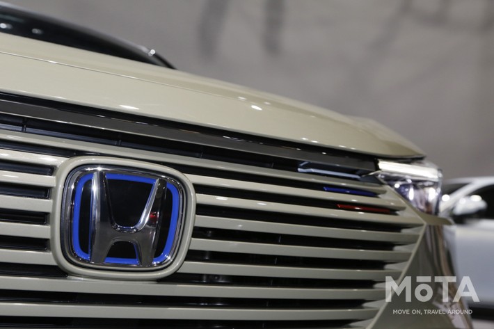 ホンダ 新型ヴェゼル（e:HEV プレイ）