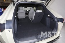 ホンダ 新型ヴェゼル（e:HEV プレイ）