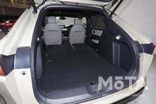 ホンダ 新型ヴェゼル（e:HEV プレイ）