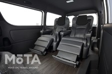 「Future Free-Wagon LUXURY 4」[ダイレクトカーズ]（トヨタ ハイエースバン スーパーGL）