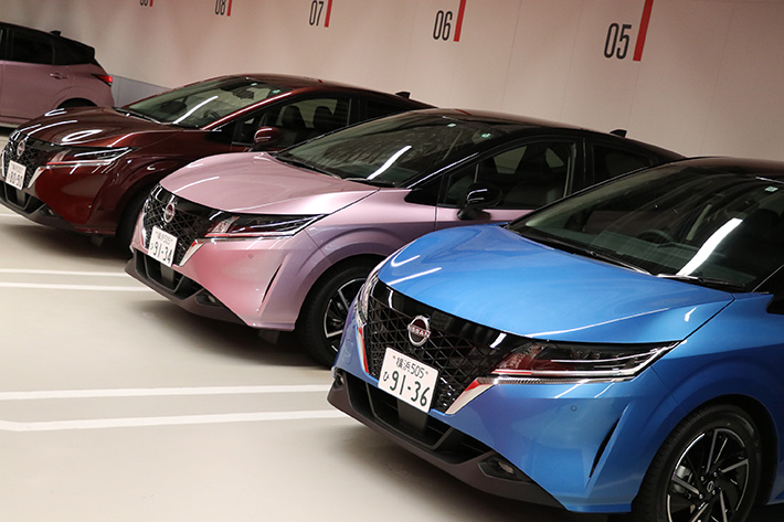 23年 日産 ノートの価格や内装 おすすめグレードまで最新情報 をお届け 上質な内外装で万能なコンパクトカーだ 徹底検証 23年mota車購入ガイド Mota