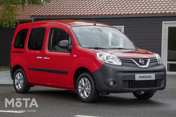 写真は欧州向け商用バン「日産 NV250」現行モデル。既にルノー カングーのOEM供給は現行型から始まっている